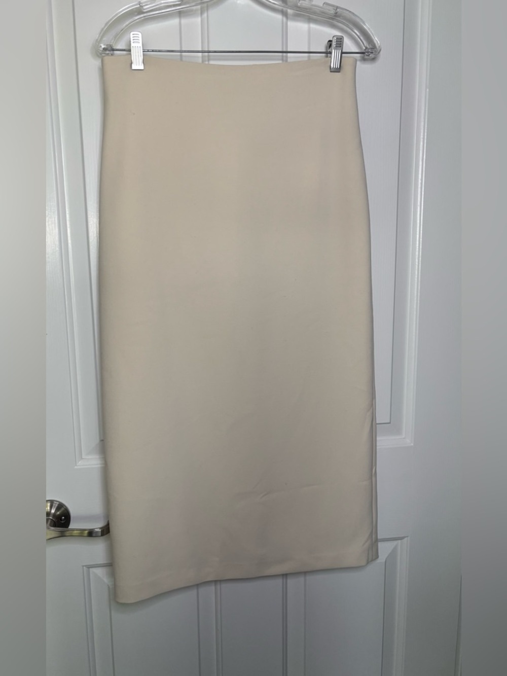 NWT VINCE Classic Cream Pencil Skirt - Women SIZE 2